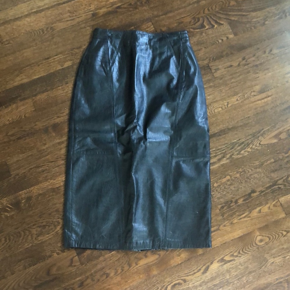 100% REAL LEATHER SKIRT